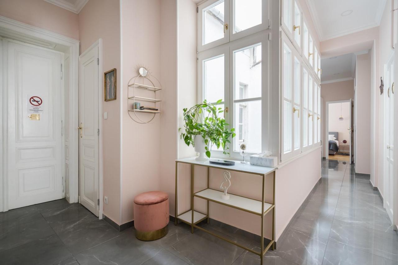 Bpr Adagio Design Home With A/C Budapeşte Dış mekan fotoğraf